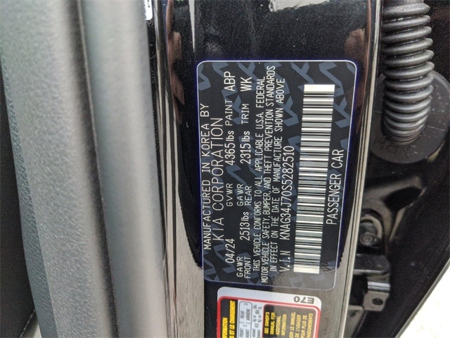 Vehicle image 14 of 23