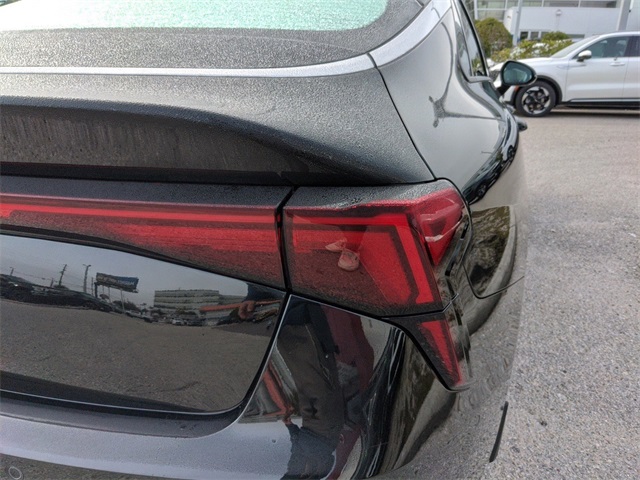 Vehicle image 22 of 23