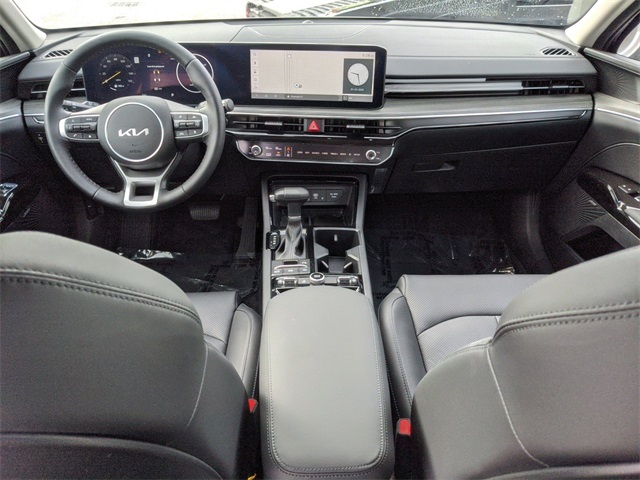 Vehicle image 8 of 23