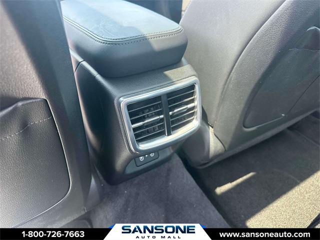 Vehicle image 12 of 34