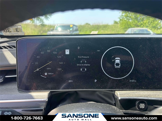 Vehicle image 26 of 34