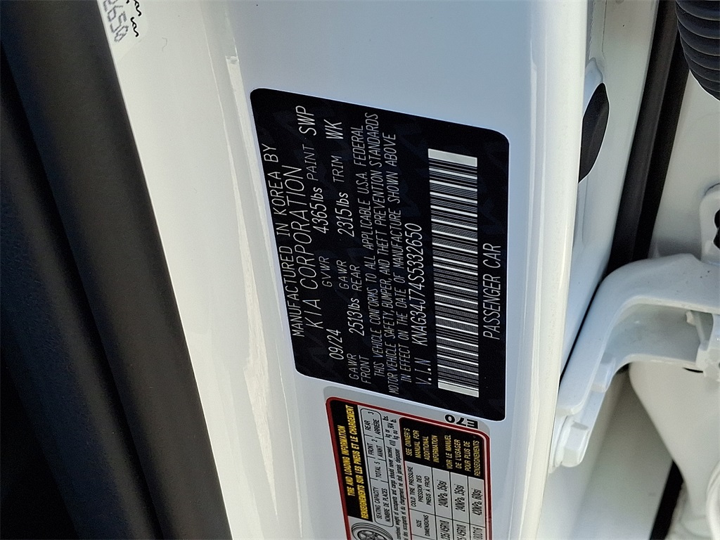 2025 Kia K5 EX Image 21 of 30