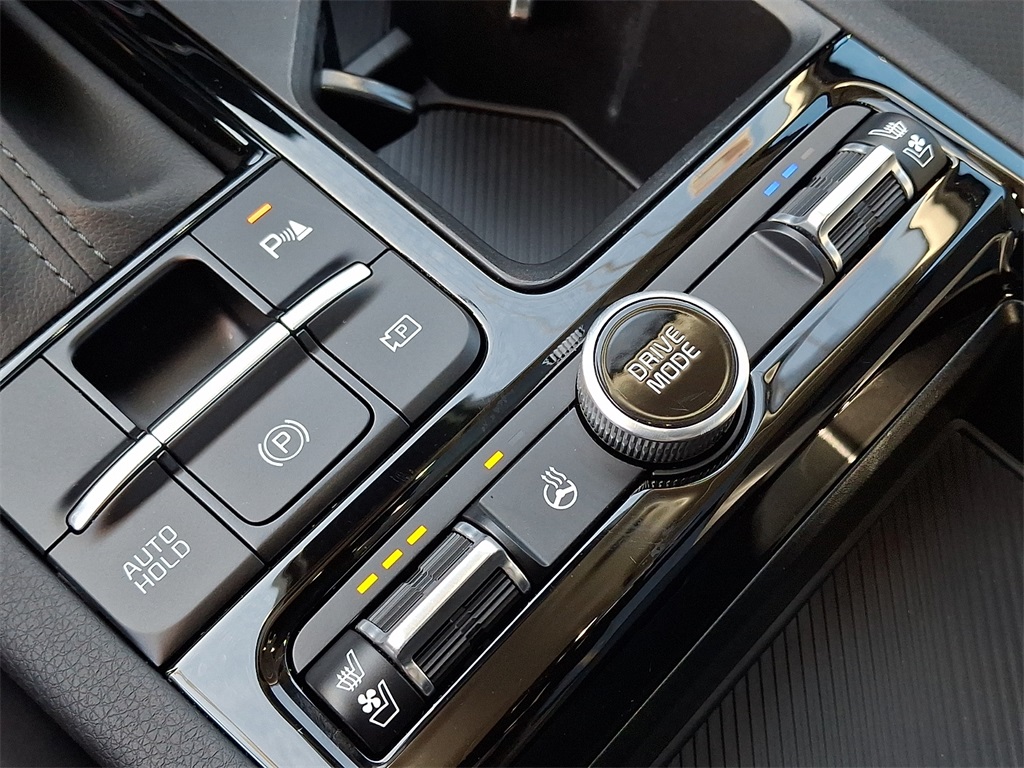 2025 Kia K5 EX Image 27 of 30