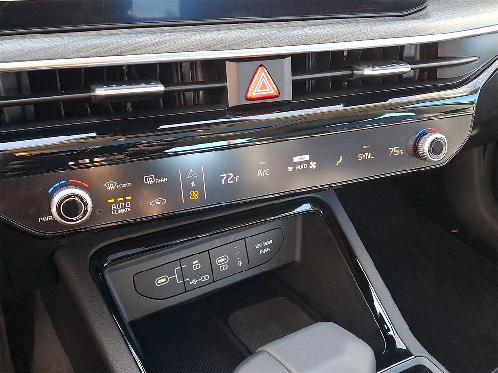 2025 Kia K5 EX Image 29 of 30