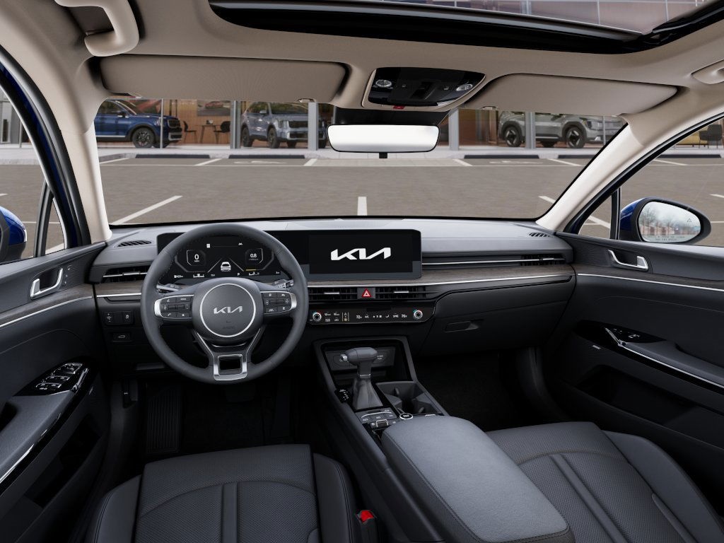 Vehicle image 17 of 27