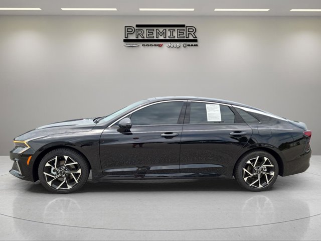 Vehicle image 10 of 29