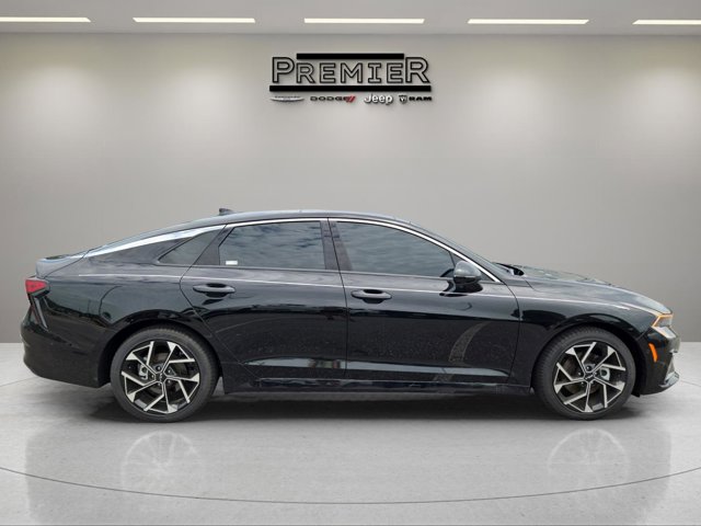 Vehicle image 5 of 29