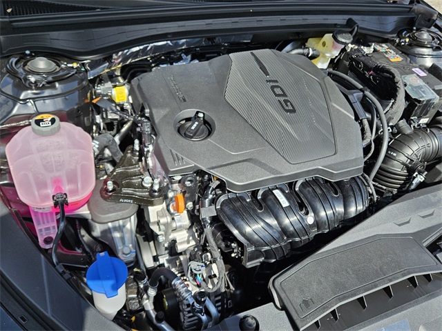 Vehicle image 5 of 22