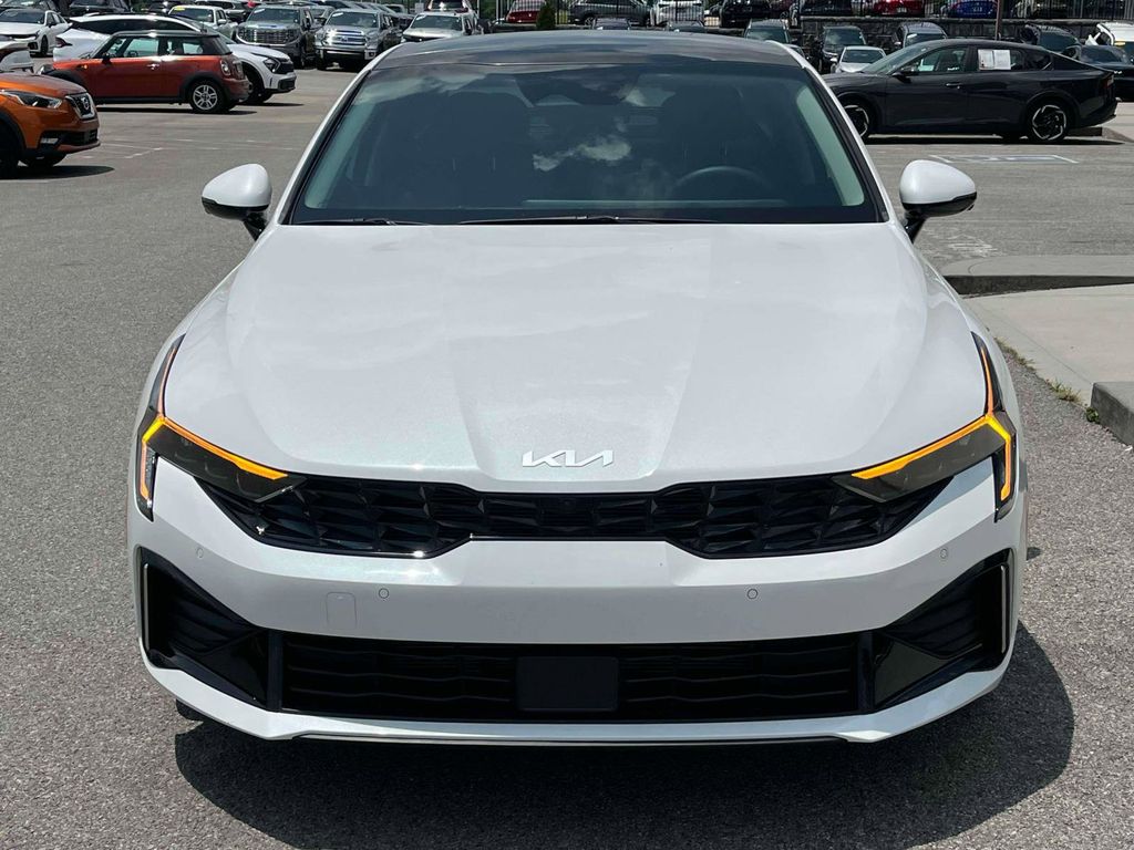 Vehicle image 2 of 44