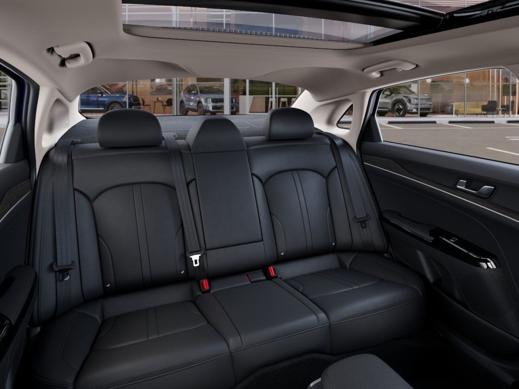 2025 Kia K5 EX Image 16 of 27