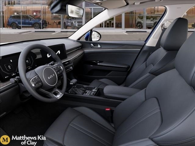 Vehicle image 18 of 27