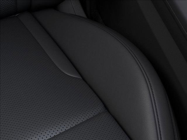 Vehicle image 16 of 27
