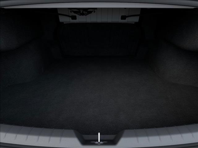 Vehicle image 11 of 27