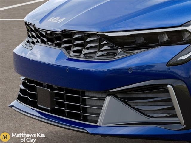 Vehicle image 22 of 27