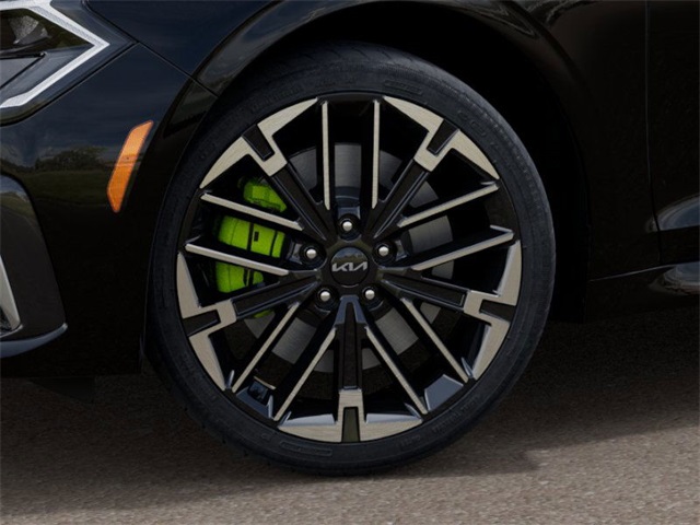 Vehicle image 18 of 27