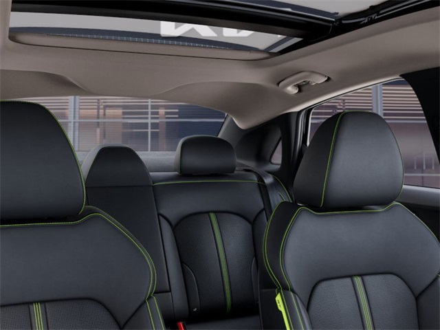 Vehicle image 11 of 27
