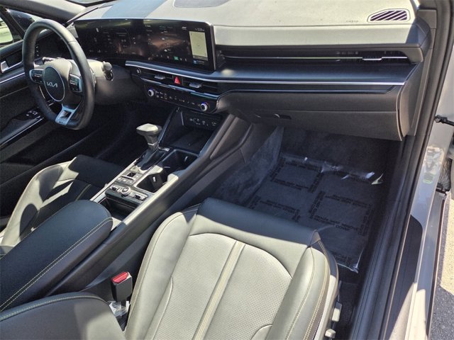 2025 Kia K5 GT Image 29 of 35