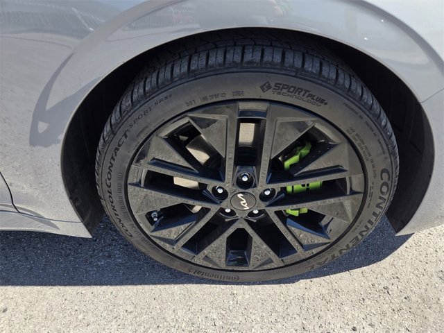 2025 Kia K5 GT Image 6 of 35