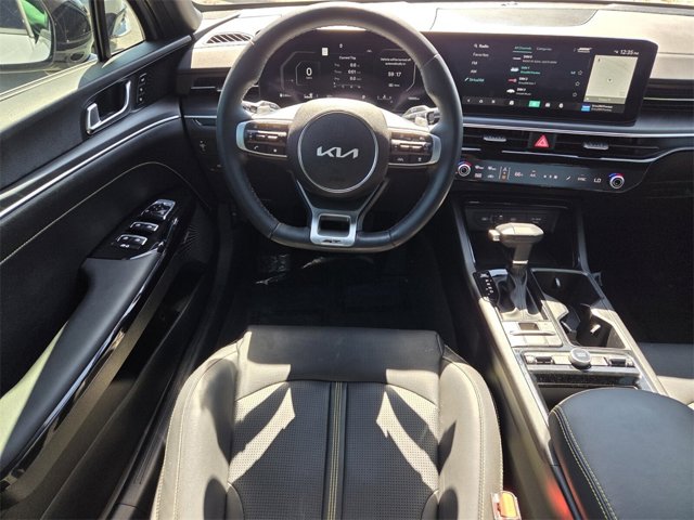 2025 Kia K5 GT Image 12 of 35