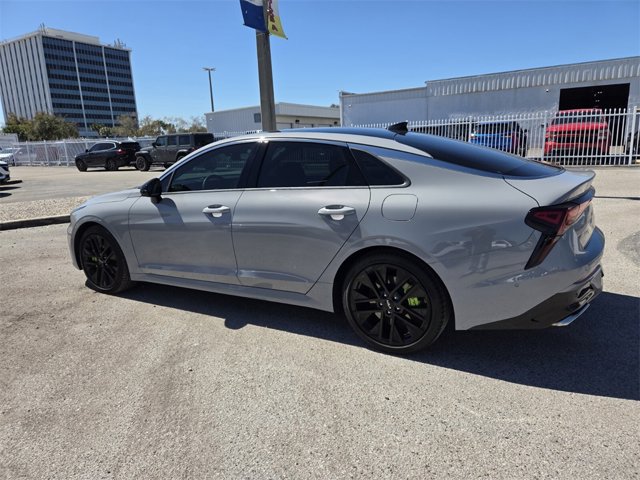 2025 Kia K5 GT Image 4 of 35
