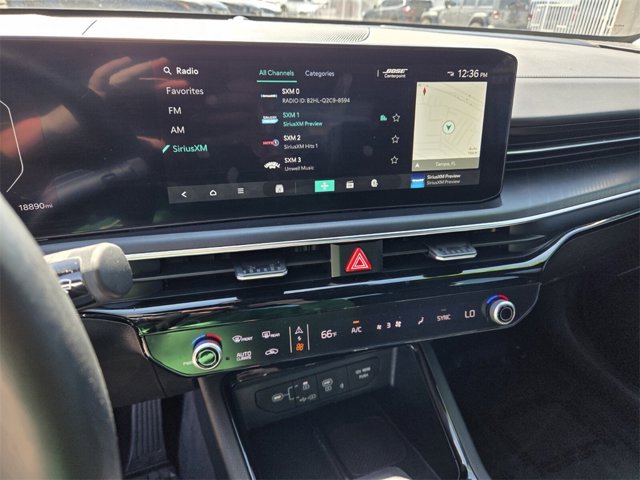 2025 Kia K5 GT Image 18 of 35