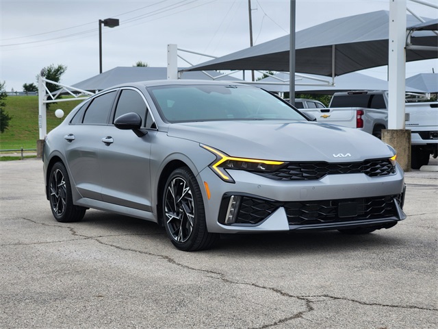Vehicle image 2 of 4