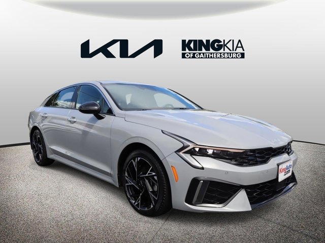 2025 Kia K5 GT-Line Image 2 of 25