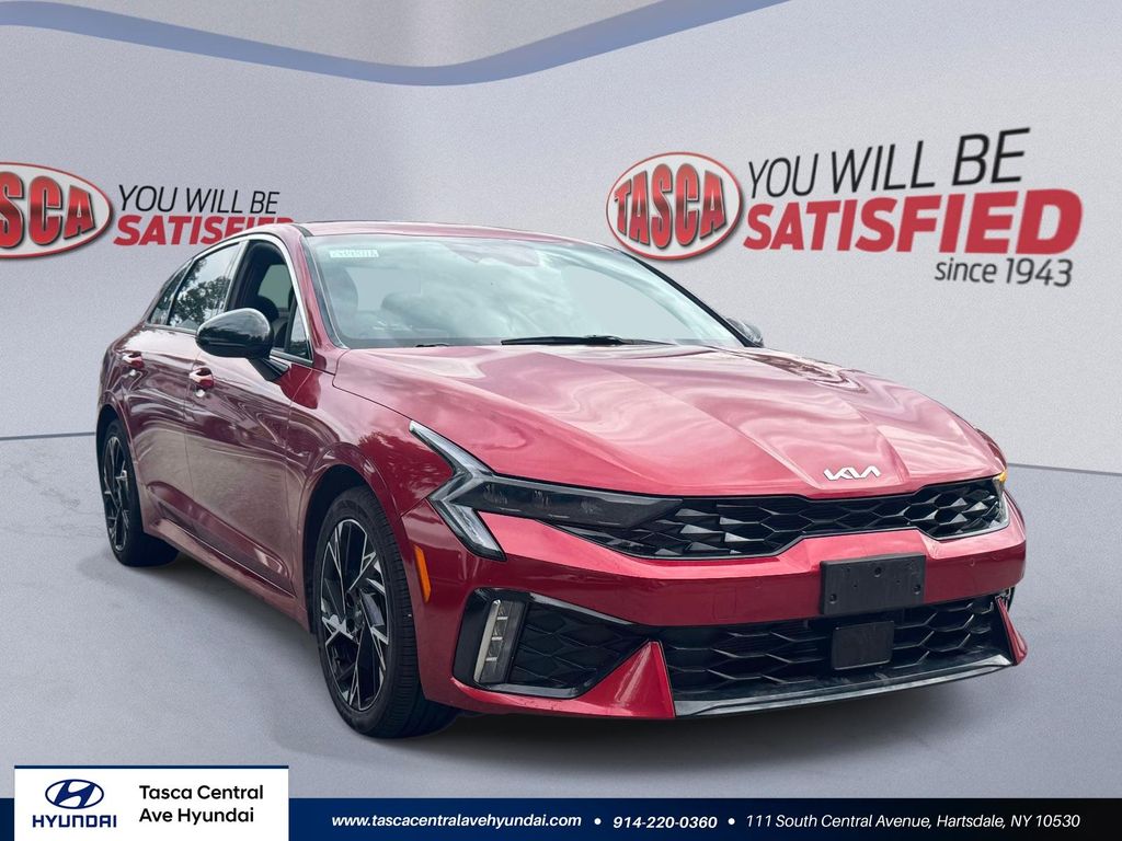 2025 Kia K5 GT-Line Image 3 of 31