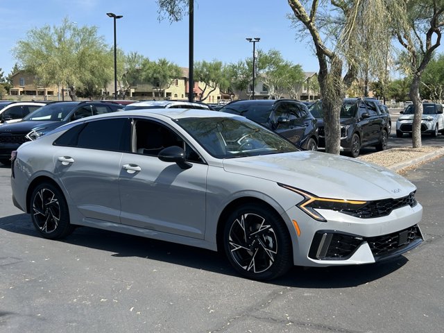 Vehicle image 3 of 38