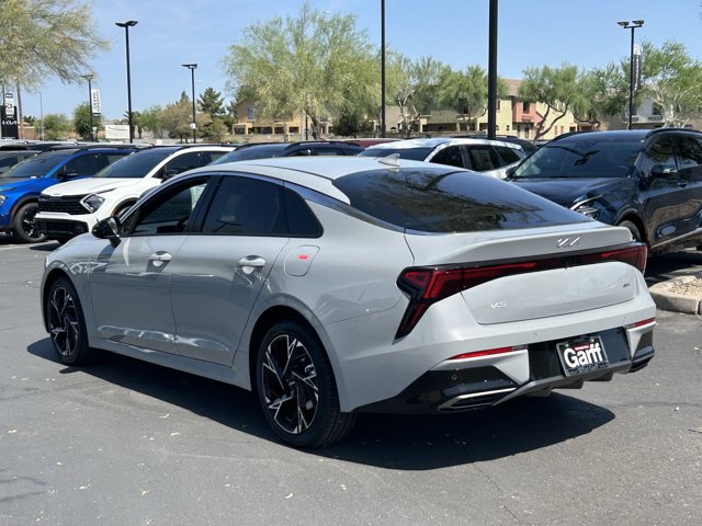 Vehicle image 6 of 38