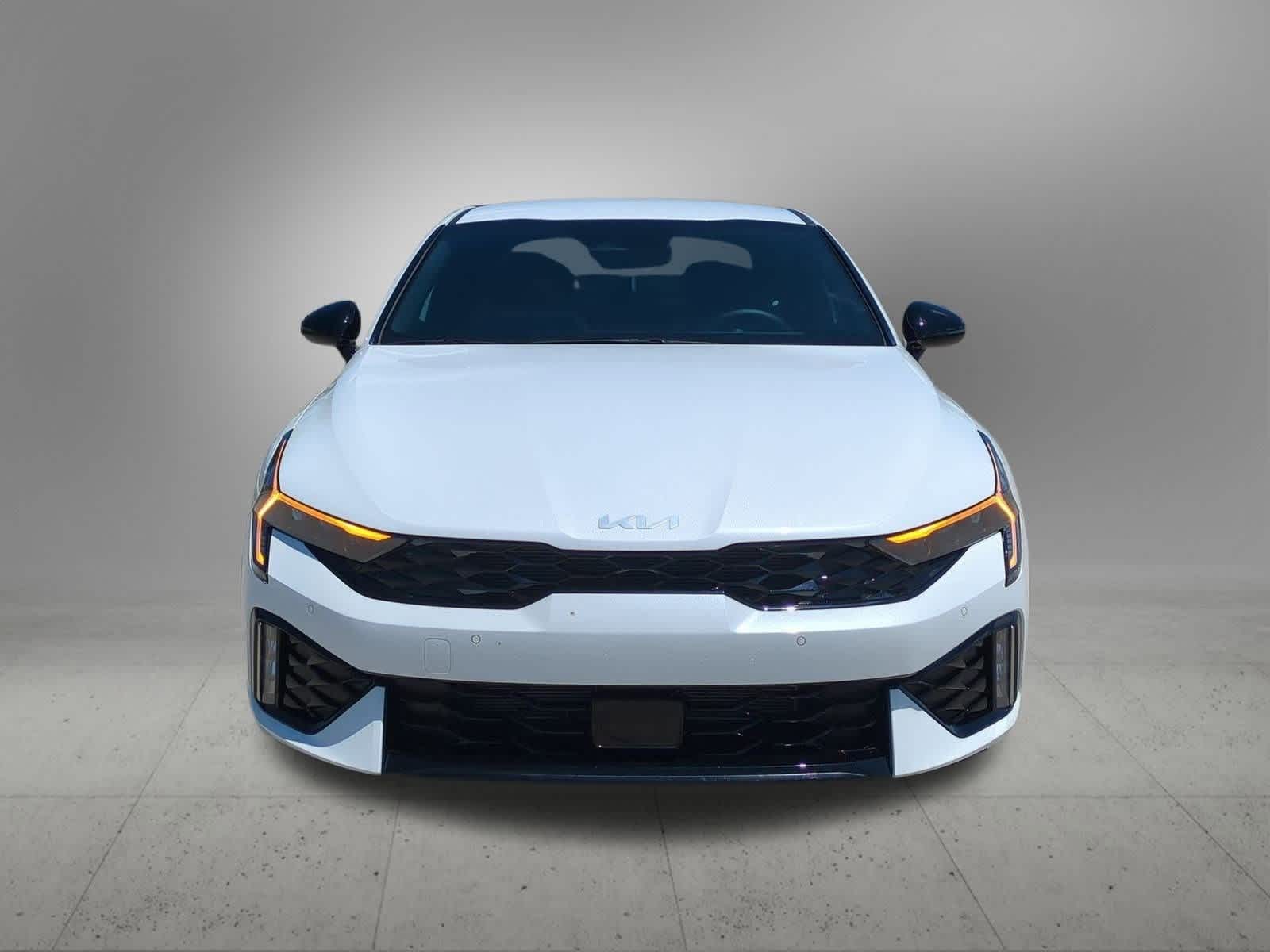 Vehicle image 2 of 34