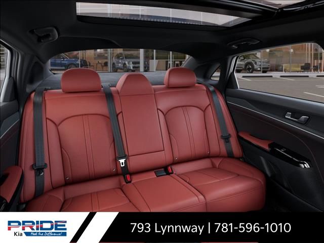 Vehicle image 16 of 27