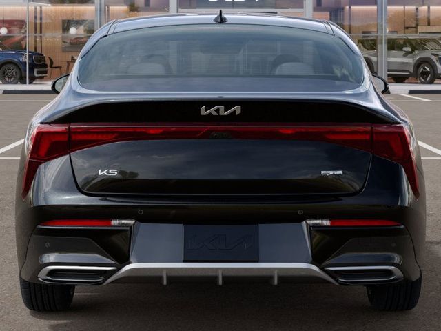 Vehicle image 8 of 27