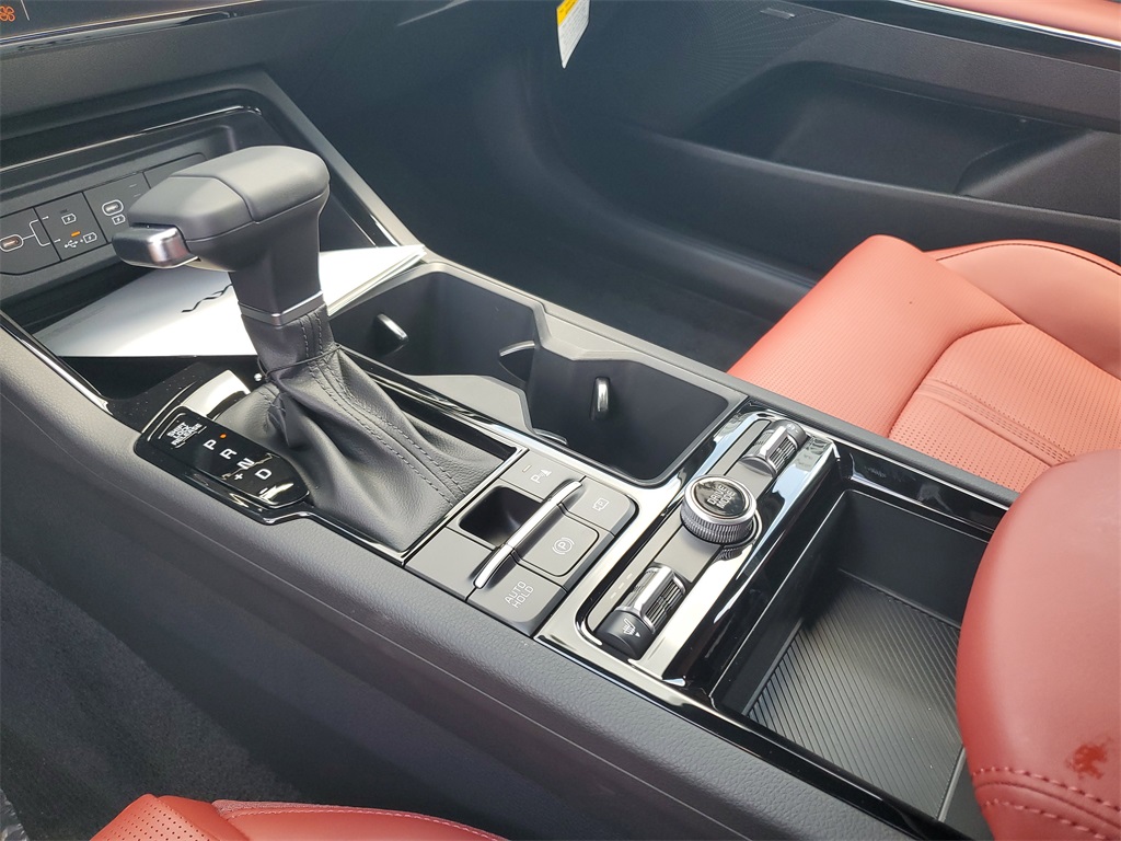Vehicle image 20 of 30