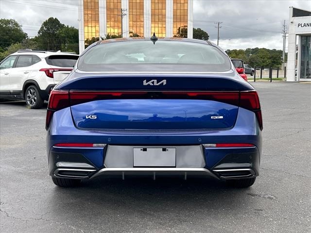 Vehicle image 22 of 29