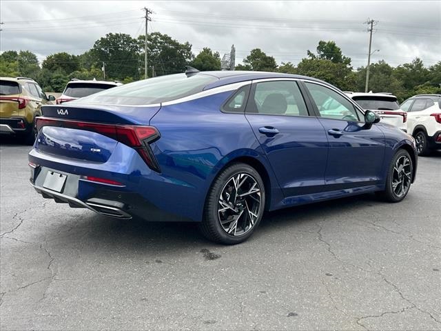 Vehicle image 5 of 29
