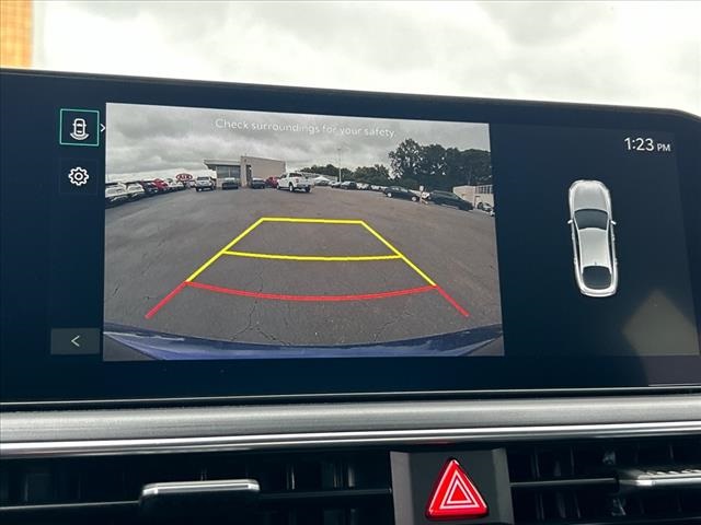 Vehicle image 14 of 29