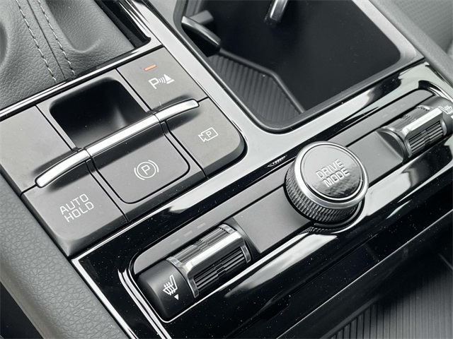 Vehicle image 36 of 37