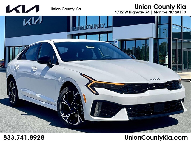 Vehicle image 3 of 37