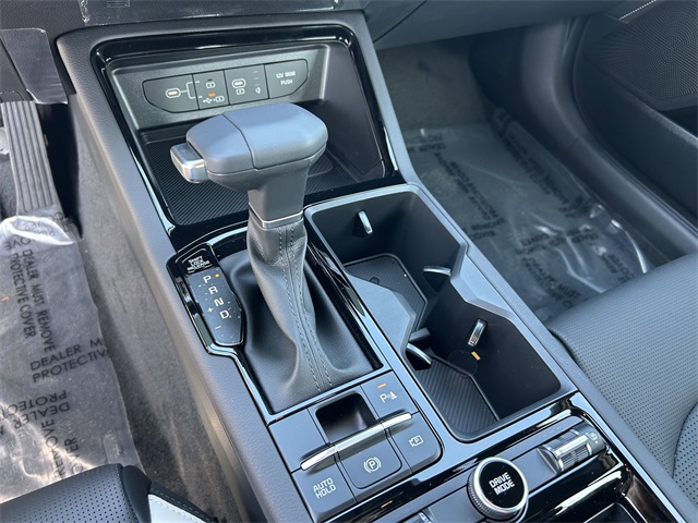 Vehicle image 15 of 25