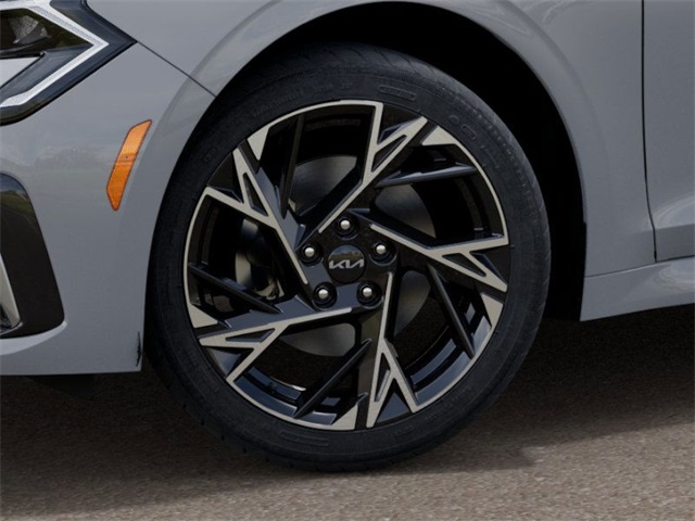 Vehicle image 10 of 27