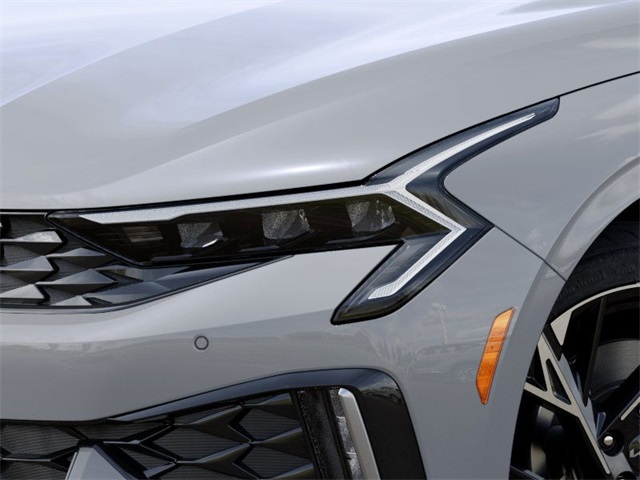 Vehicle image 11 of 27