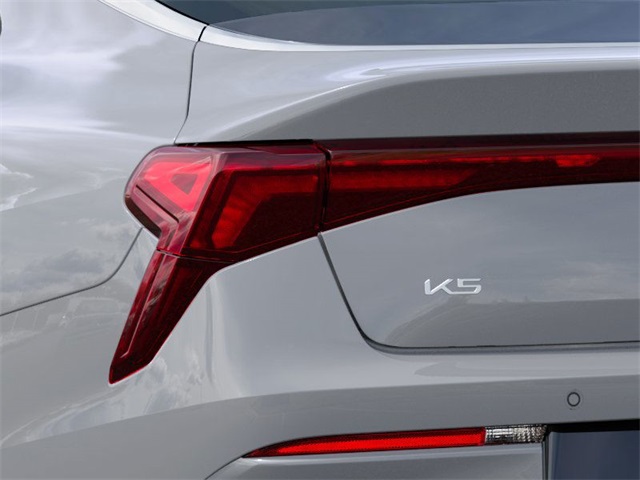 Vehicle image 12 of 27