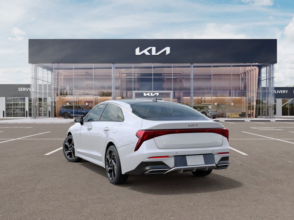 Vehicle image 9 of 27