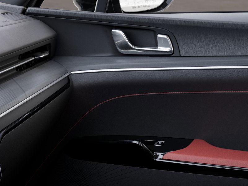 Vehicle image 25 of 27