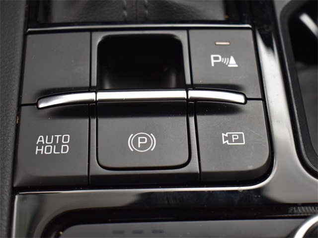 Vehicle image 41 of 49