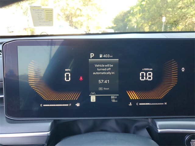 Vehicle image 14 of 33
