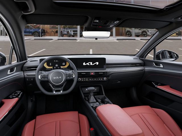 Vehicle image 15 of 27