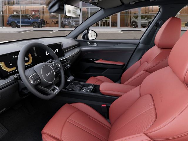 Vehicle image 16 of 27