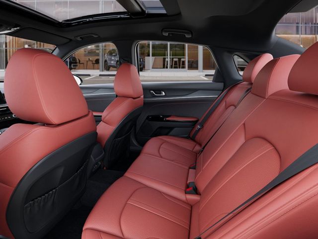 Vehicle image 11 of 27